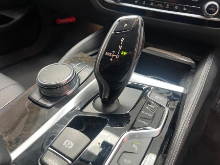 2018 BMW 5-Series - photo 13