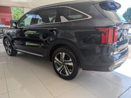 2024 Kia Sorento - photo 3