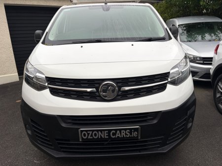 2022 Vauxhall Vivaro - photo 2