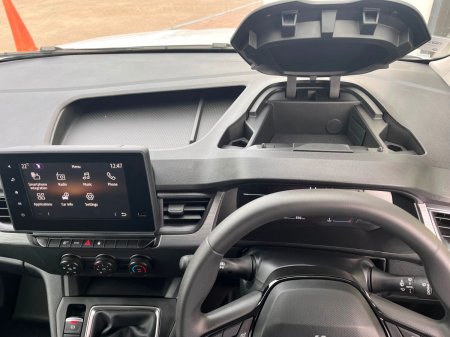 2026 Renault Kangoo - photo 17