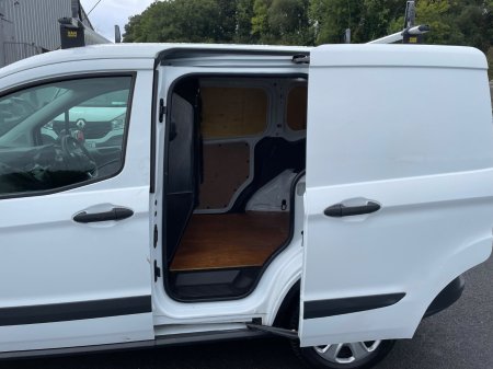 2021 Ford Transit Courier - photo 8