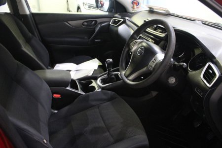 2014 Nissan Qashqai - photo 17