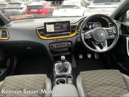 2020 Kia XCeed - photo 16
