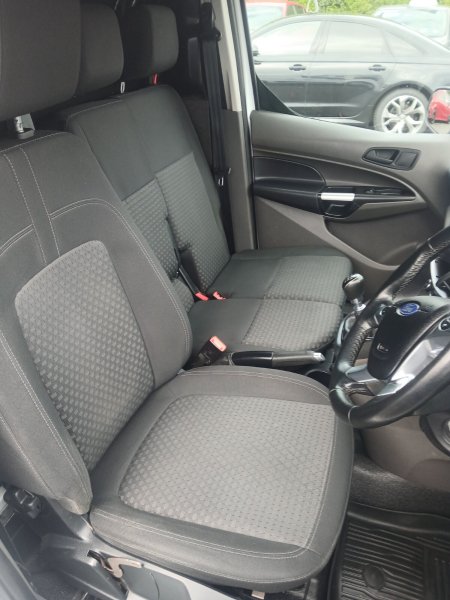 2021 Ford Transit Connect - photo 19