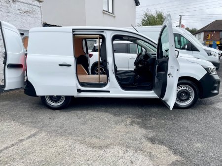 2023 Renault Kangoo - photo 3