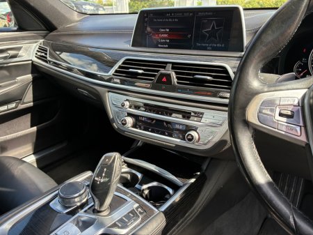 2016 BMW 7-Series - photo 11