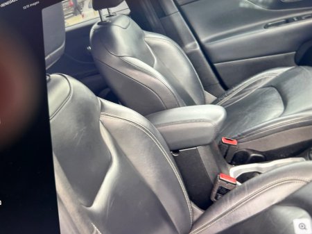 2017 Jeep Renegade - photo 13