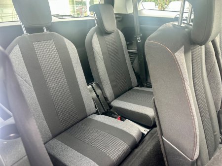 2018 Peugeot 5008 - photo 14