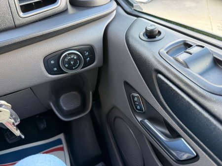 2023 Ford Transit Custom - photo 23
