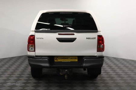 2022 Toyota Hilux - photo 5