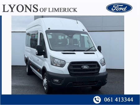 2026 Ford Transit Minibus LEADER