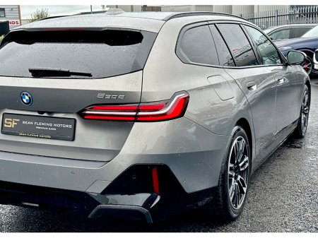 2026 BMW 5-Series - photo 10