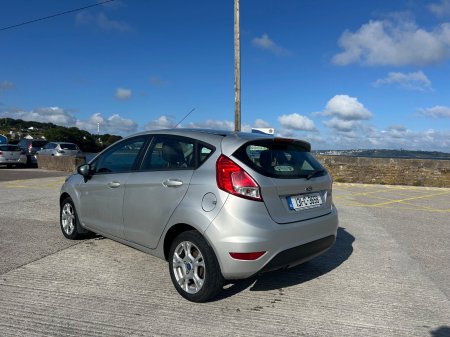 2013 Ford Fiesta - photo 5