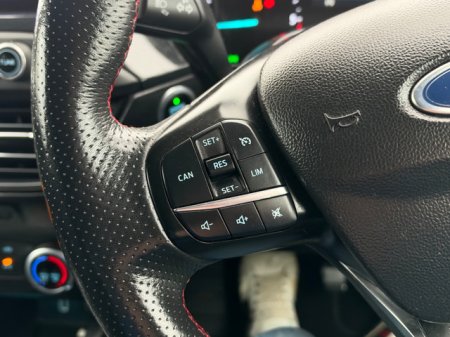 2020 Ford Focus - photo 11