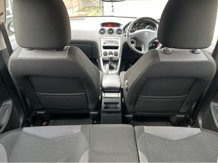 2012 Peugeot 308 - photo 9