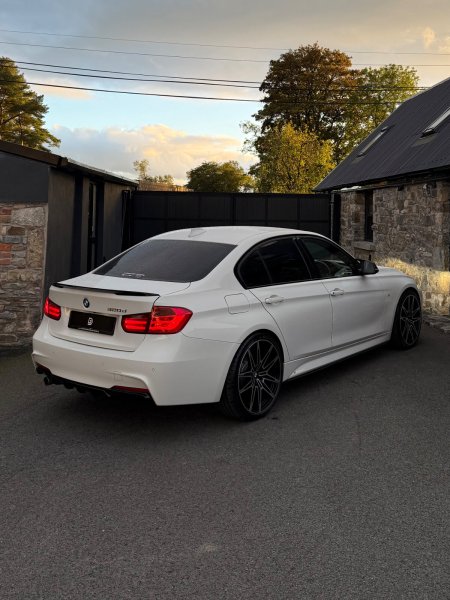 2013 BMW 3-Series - photo 6