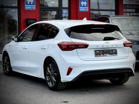 2024 Ford Focus - photo 6