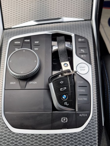 2023 BMW 3-Series - photo 27