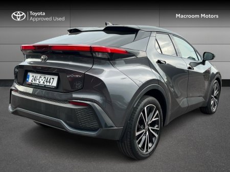 2024 Toyota C-HR - photo 2