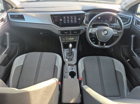 2019 Volkswagen Polo - photo 2