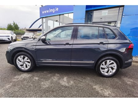 2022 Volkswagen Tiguan - photo 7