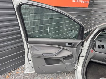 2009 Ford C-Max - photo 17
