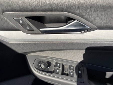 2021 Volkswagen Golf - photo 16