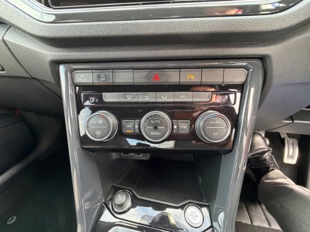 2021 Volkswagen T-Roc - photo 28