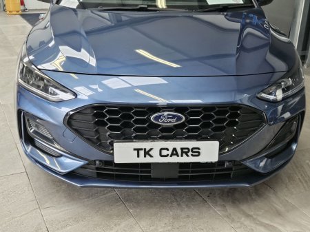 2023 Ford Focus - photo 3