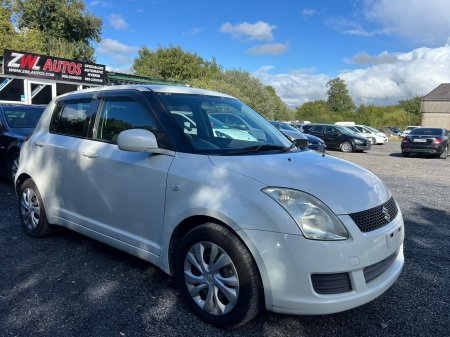 2010 Suzuki Swift - photo 3