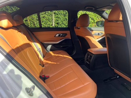 2021 BMW 3-Series - photo 11