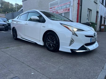 2017 Toyota Prius - photo 29