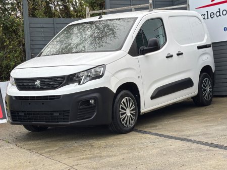 2020 Peugeot Partner - photo 10