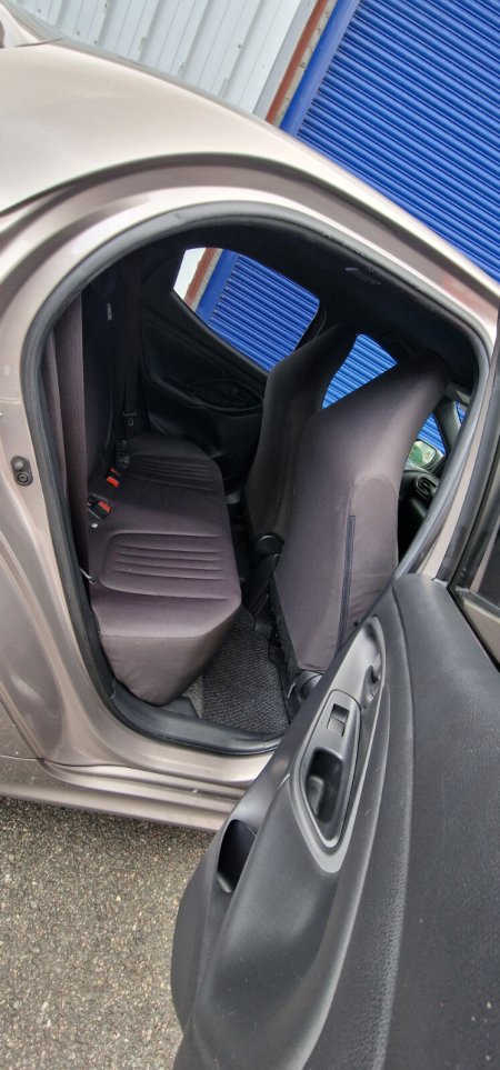 2022 Toyota Yaris - photo 6