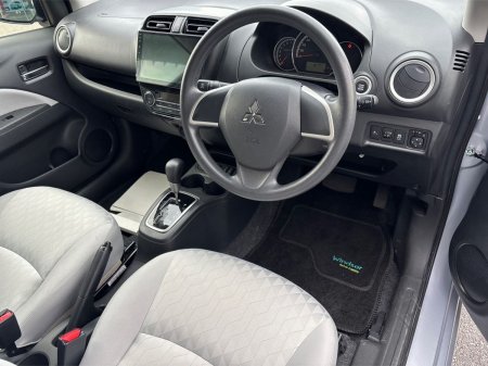 2023 Mitsubishi Mirage - photo 9