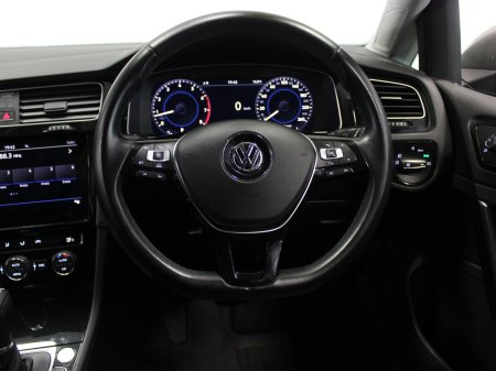 2018 Volkswagen Golf - photo 16
