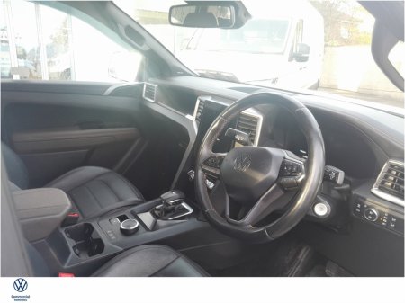 2025 Volkswagen Amarok - photo 2