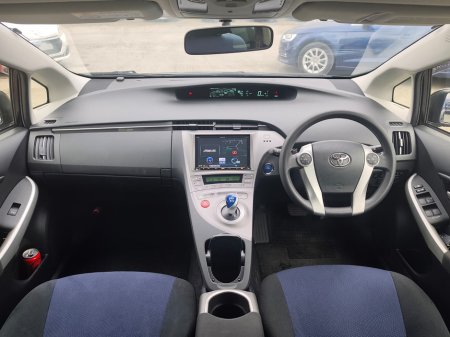 2015 Toyota Prius - photo 9