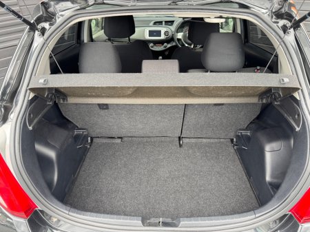 2013 Toyota Yaris - photo 19