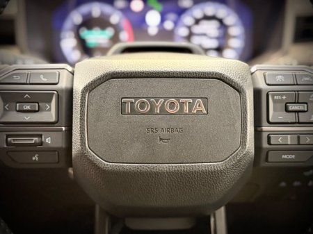 2026 Toyota Hilux - photo 28