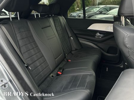 2025 Mercedes-Benz GLE - photo 17