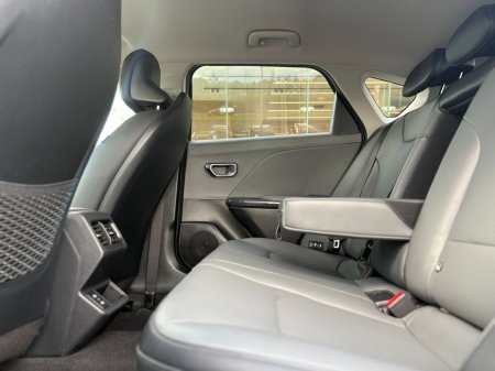 2026 Kia K4 - photo 4