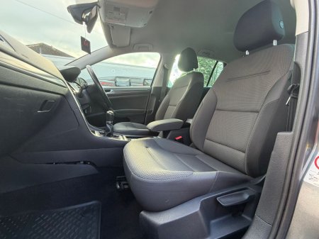 2019 Volkswagen Golf - photo 16