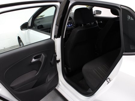 2017 Volkswagen Polo - photo 28