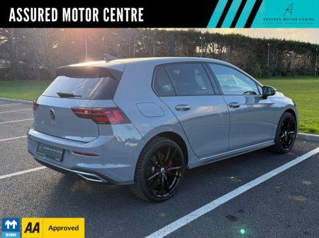2023 Volkswagen Golf - photo 3