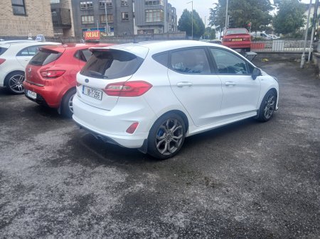 2018 Ford Fiesta - photo 6
