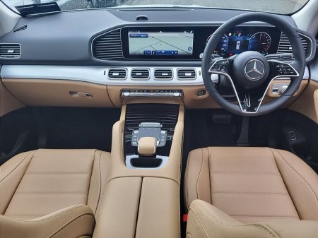2027 Mercedes-Benz GLE - photo 4