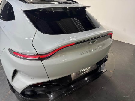 2024 Aston Martin DBX - photo 30