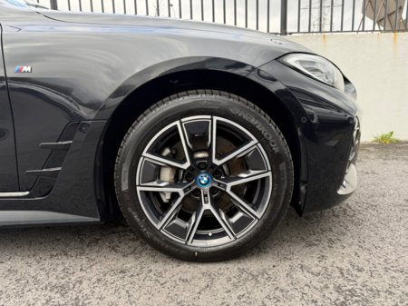 2022 BMW i4 - photo 9