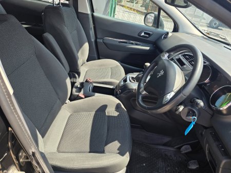2015 Peugeot 5008 - photo 8